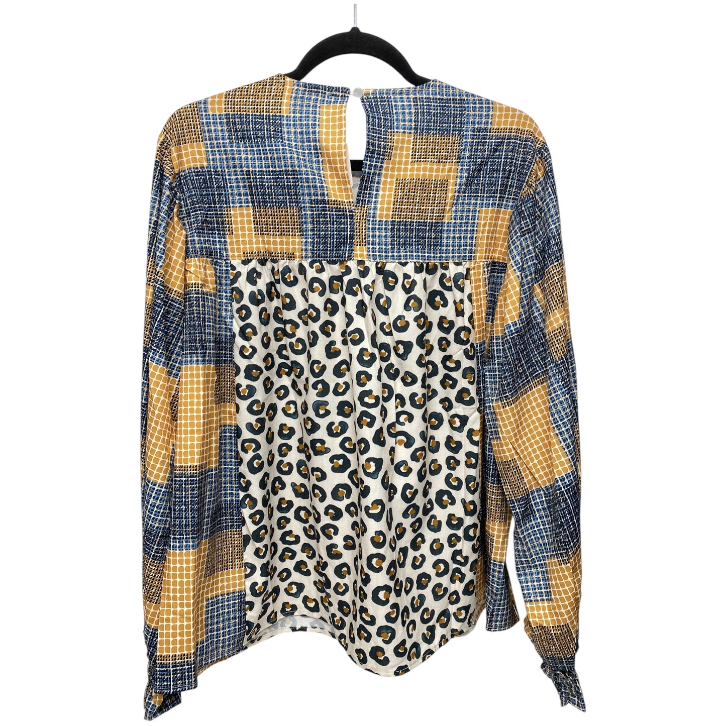 Top Long Sleeve By Clothes Mentor In Multi-colored, Size: S