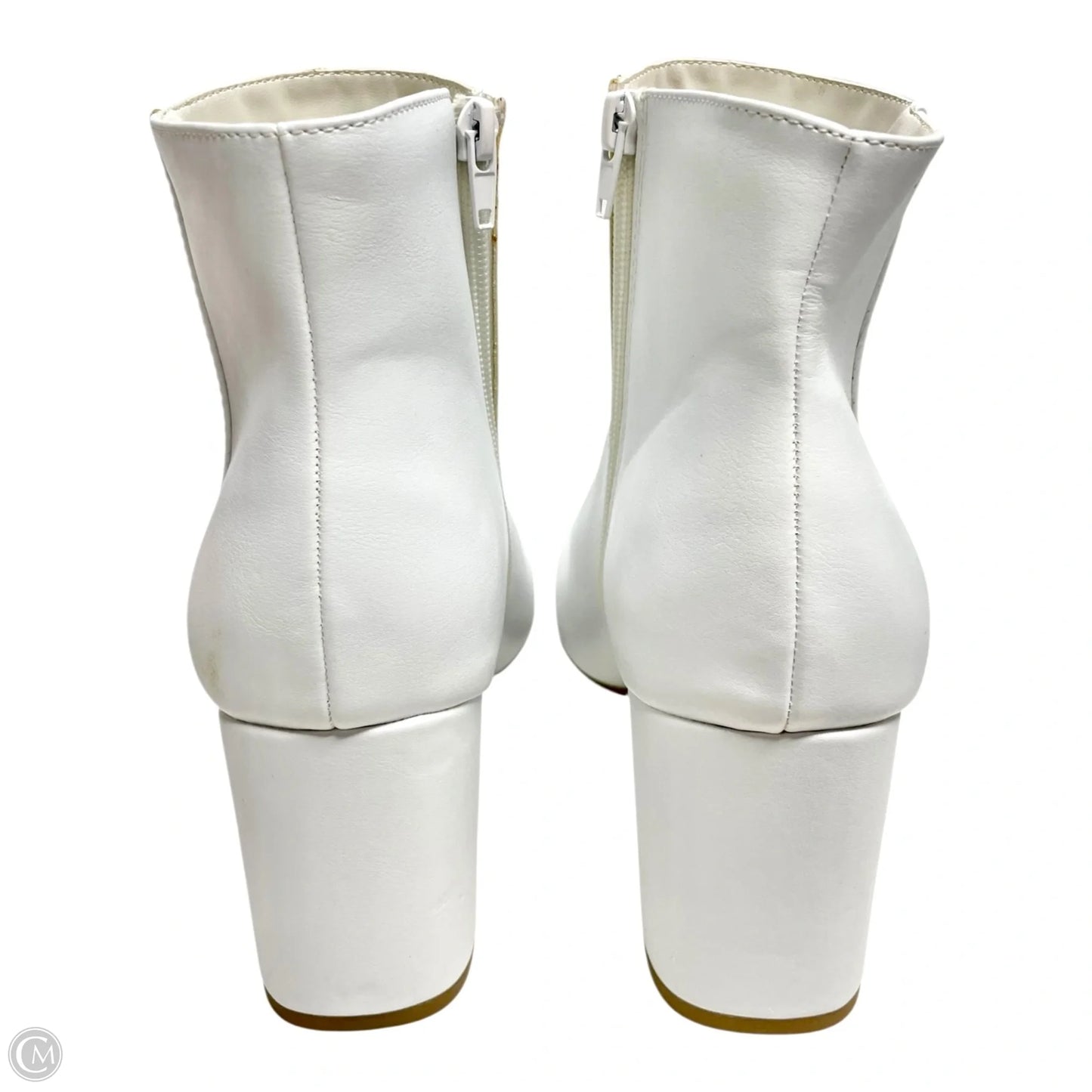 Boots Ankle Heels By Clothes Mentor In White, Size: 9