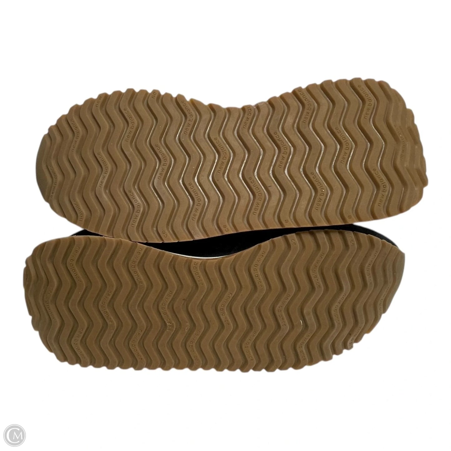 Shoes Sneakers By New Balance In Grey & White, Size: 9