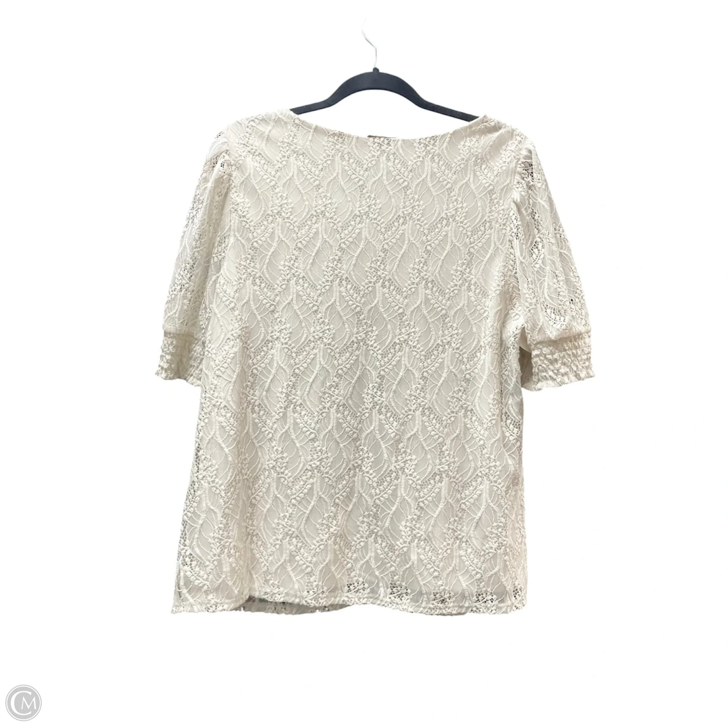 Top Short Sleeve By Cato In Cream, Size: L