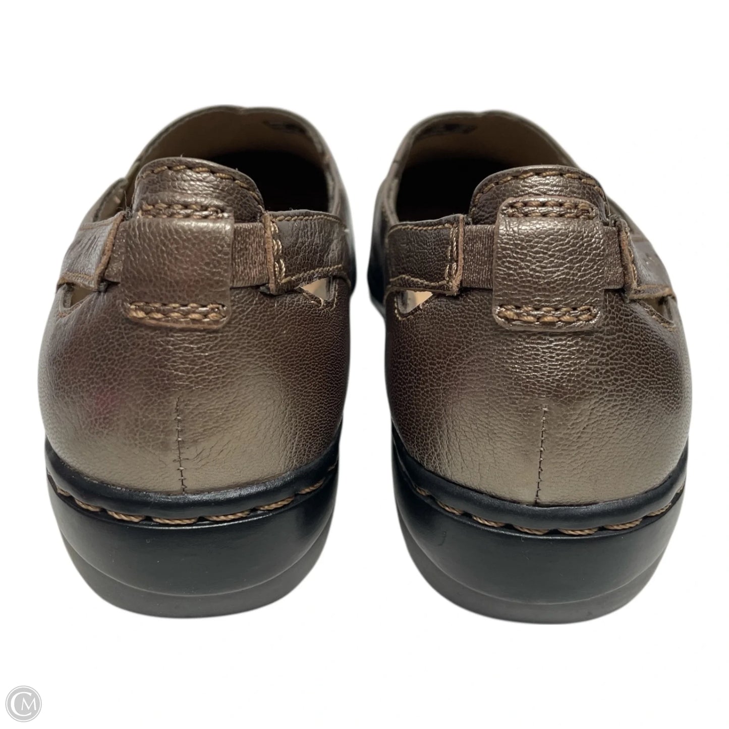 Shoes Flats By Clarks In Bronze, Size: 11