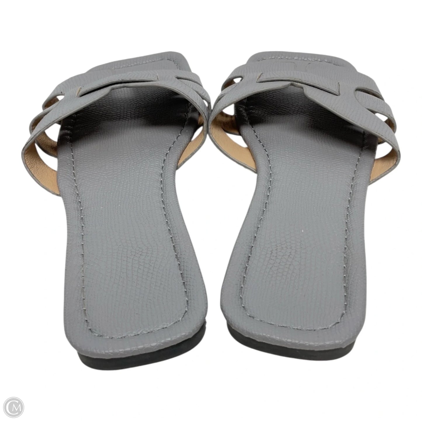 Sandals Flats By Clothes Mentor In Grey, Size: 8.5