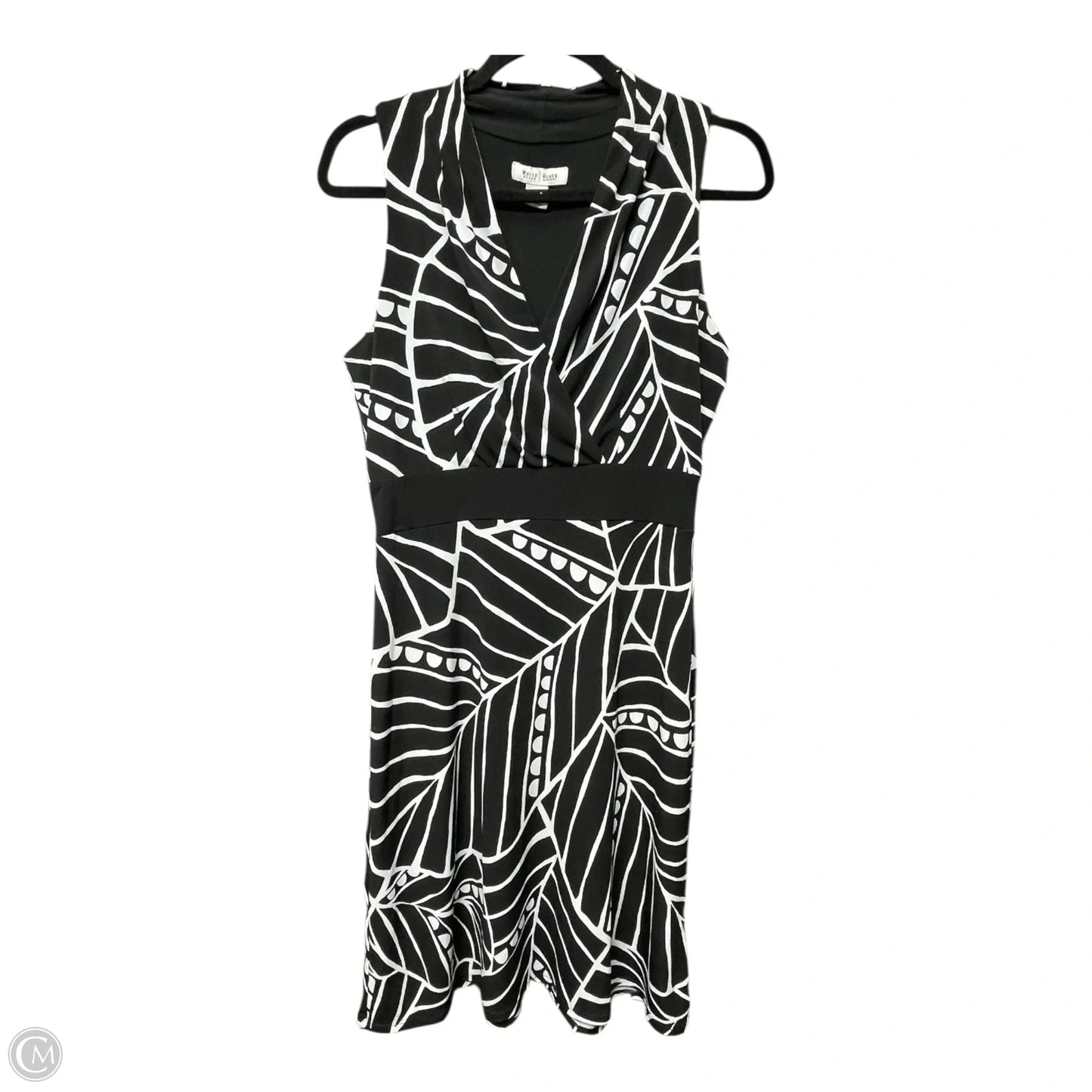 Dress Casual Short By White House Black Market In Black & White, Size: S