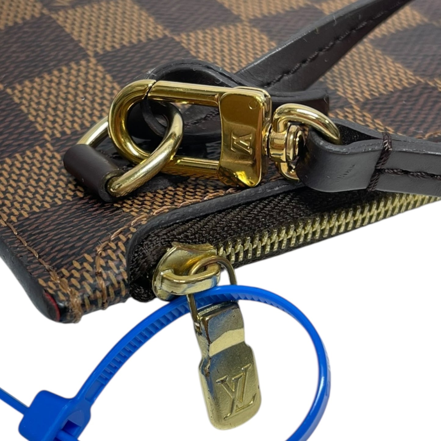 Wristlet Luxury Designer By Louis Vuitton, Size: Medium