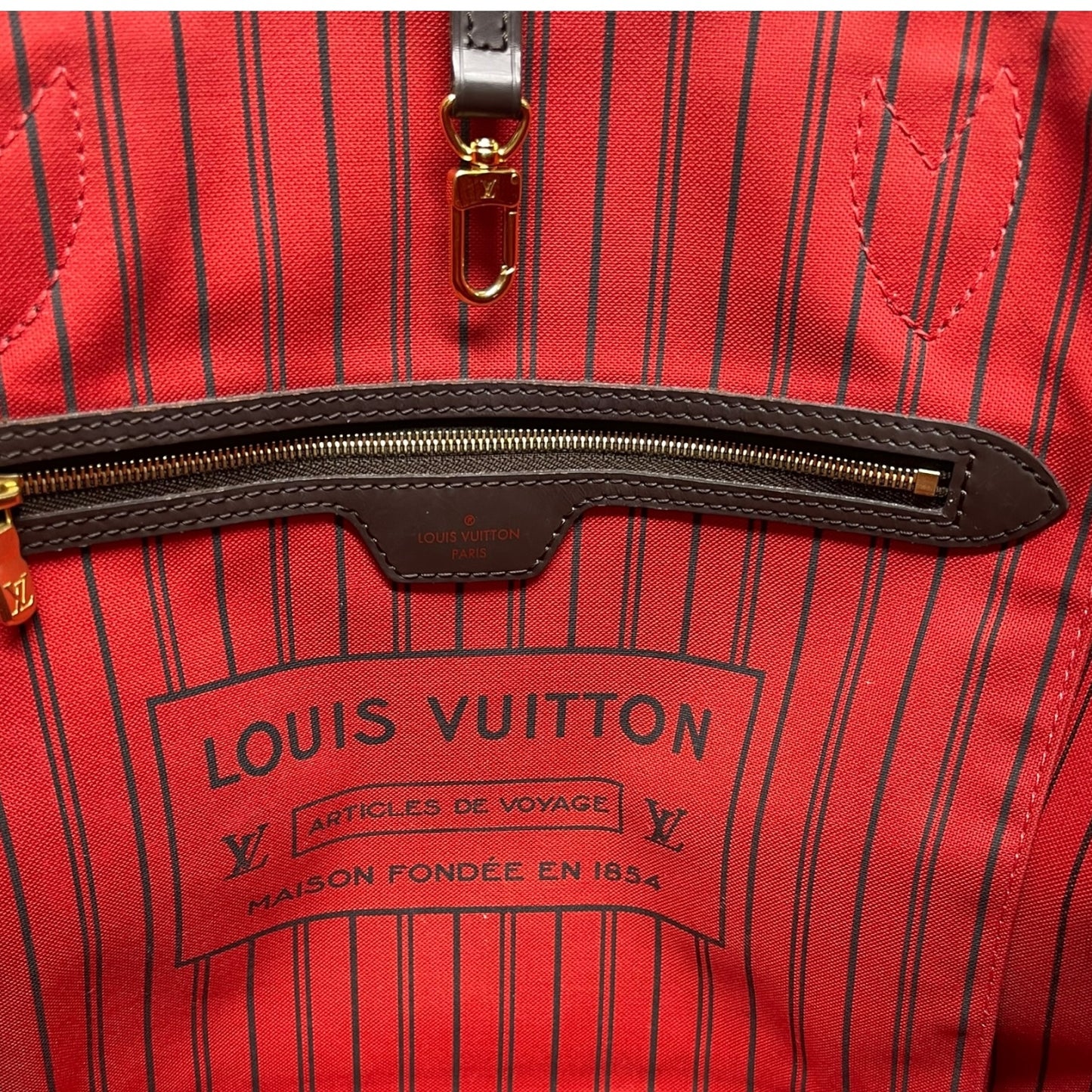 Tote Luxury Designer By Louis Vuitton Neverfull MM, Size: Medium