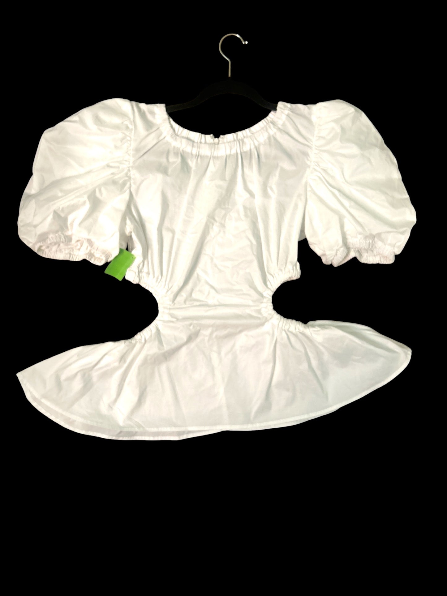 Top Short Sleeve By Astr In White, Size: M