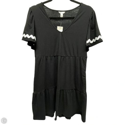 Dress Casual Short By Cato In Black & White, Size: M