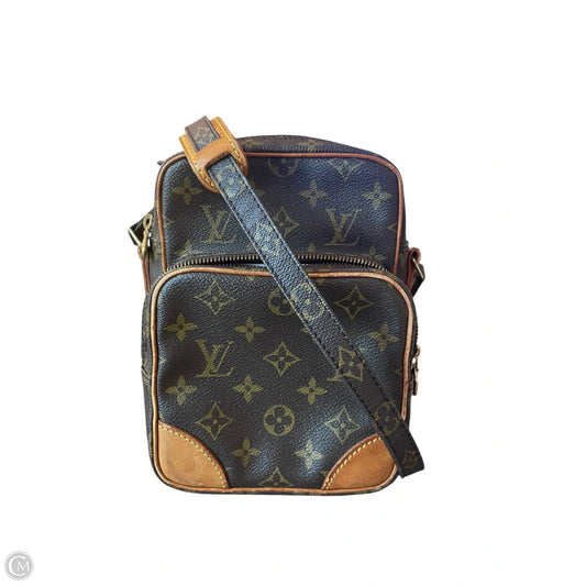 Crossbody Luxury Designer By Louis Vuitton, Size: Small