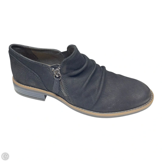 Shoes Flats By Clarks In Black, Size: 9