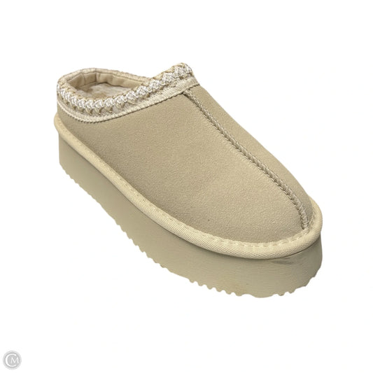 Shoes Heels Platform By Clothes Mentor In Tan, Size: 7.5