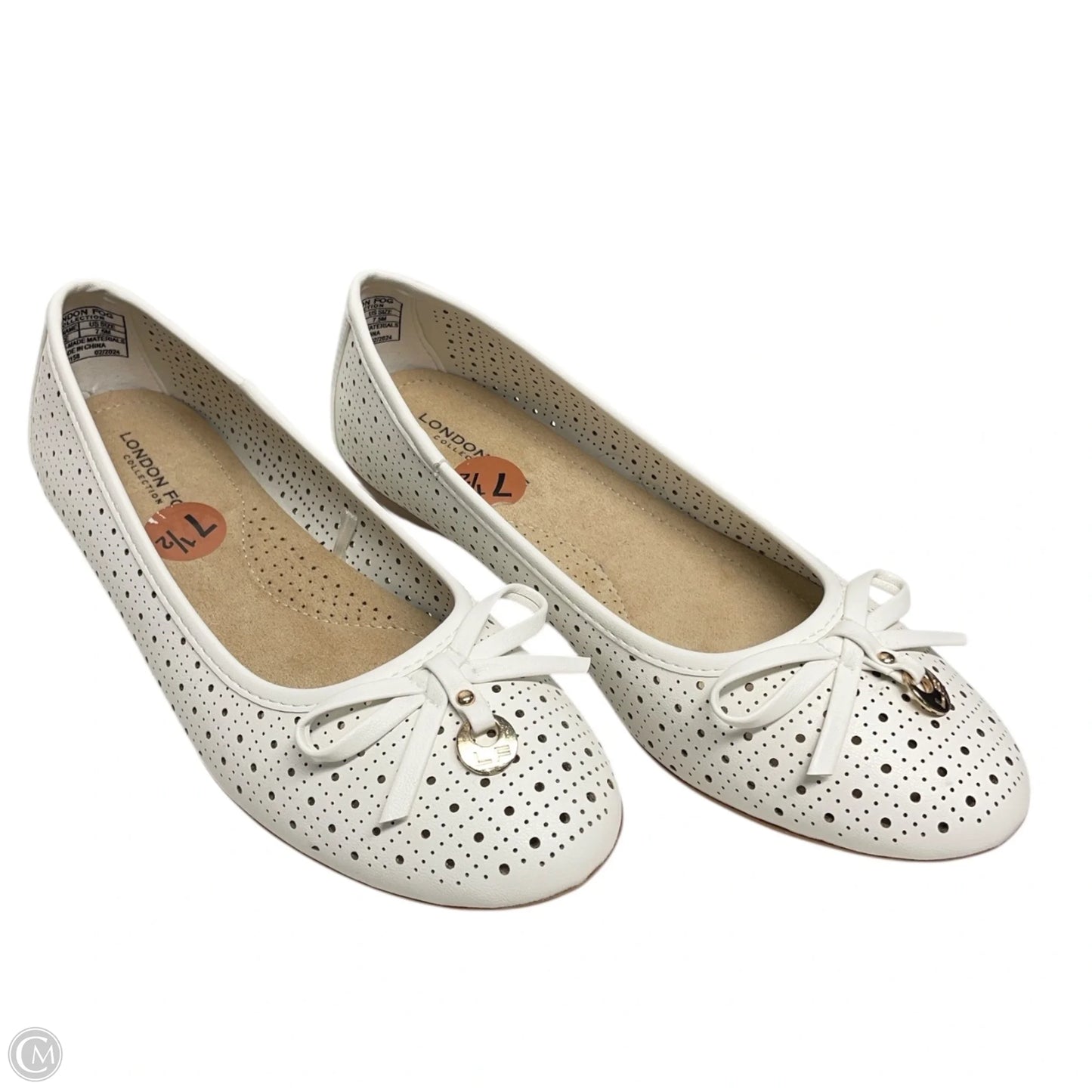 Shoes Flats By London Fog In White, Size: 7.5