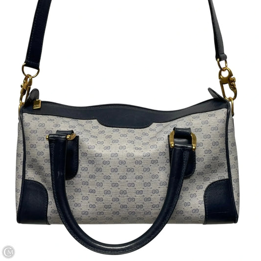 Handbag Luxury Designer By Gucci, Size: Medium