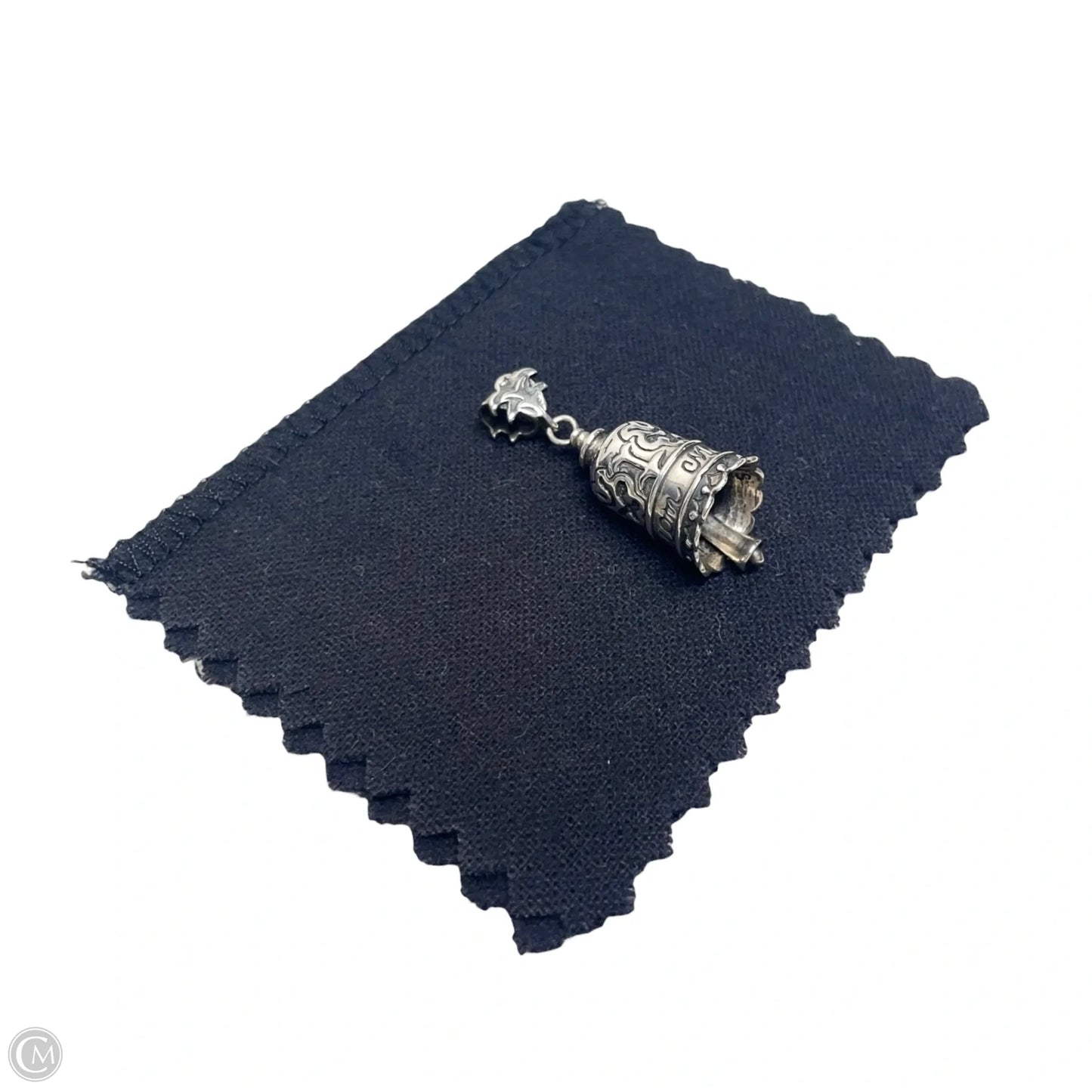 Jewelry Charm By Clothes Mentor