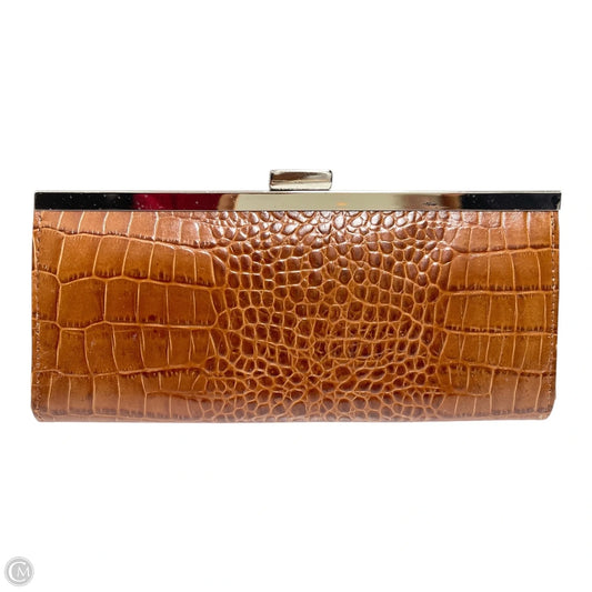 Wallet By Clothes Mentor, Size: Medium