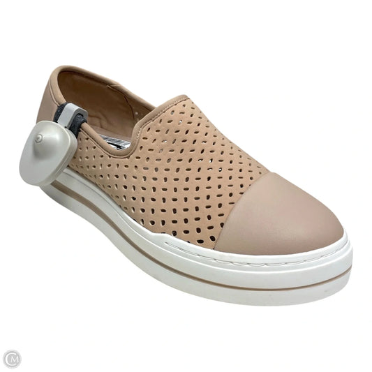 Shoes Flats By Clarks In Tan & White, Size: 9