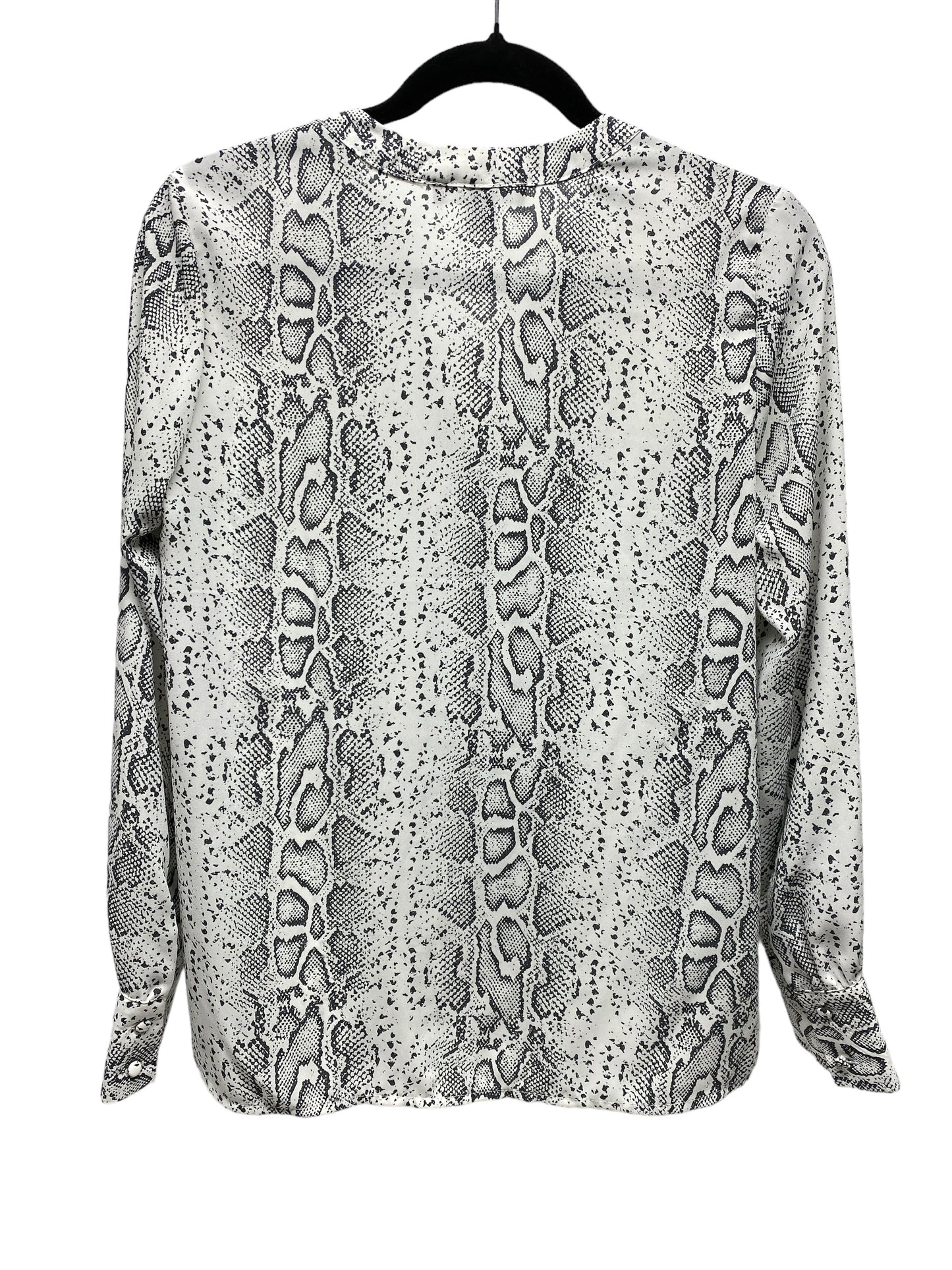 Top Long Sleeve By Primark In Snakeskin Print, Size: 2