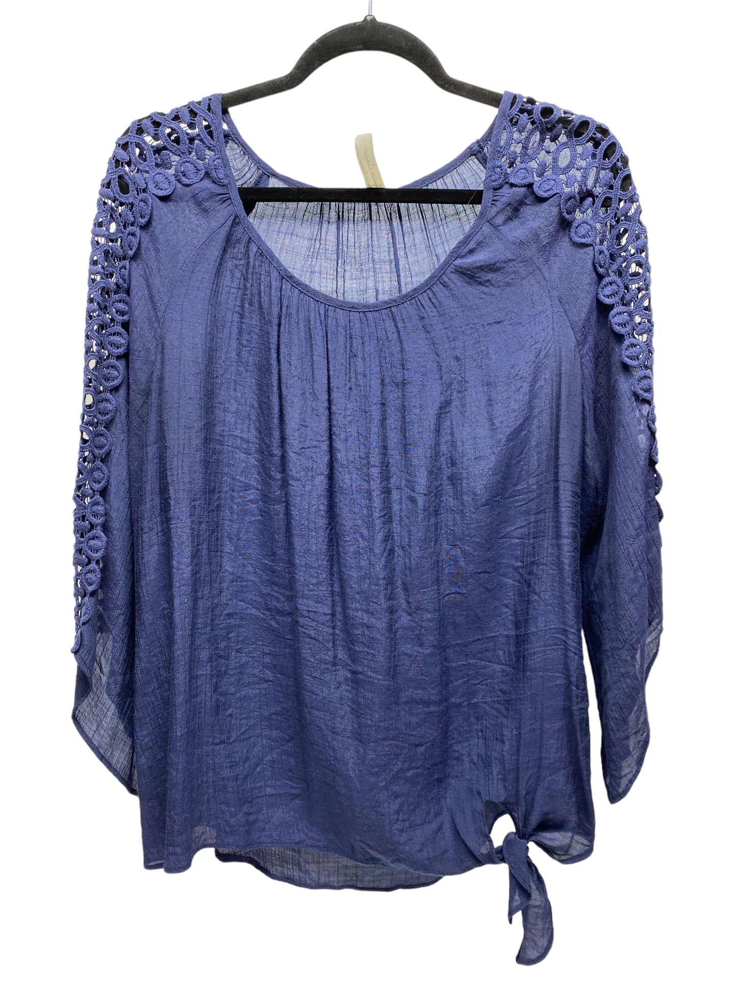 Top 3/4 Sleeve By Perseption Concept In Blue, Size: L