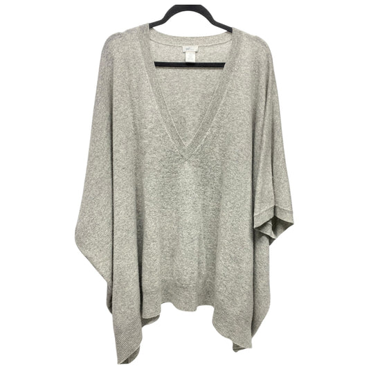 Poncho By Clothes Mentor In Grey, Size: Osfm