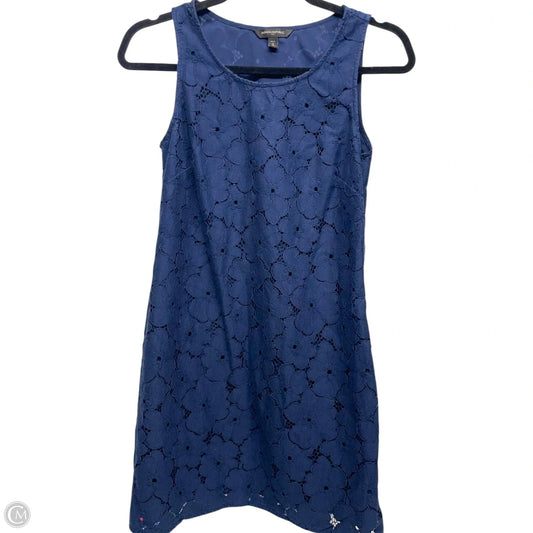 Dress Casual Short By Banana Republic In Navy, Size: 2p