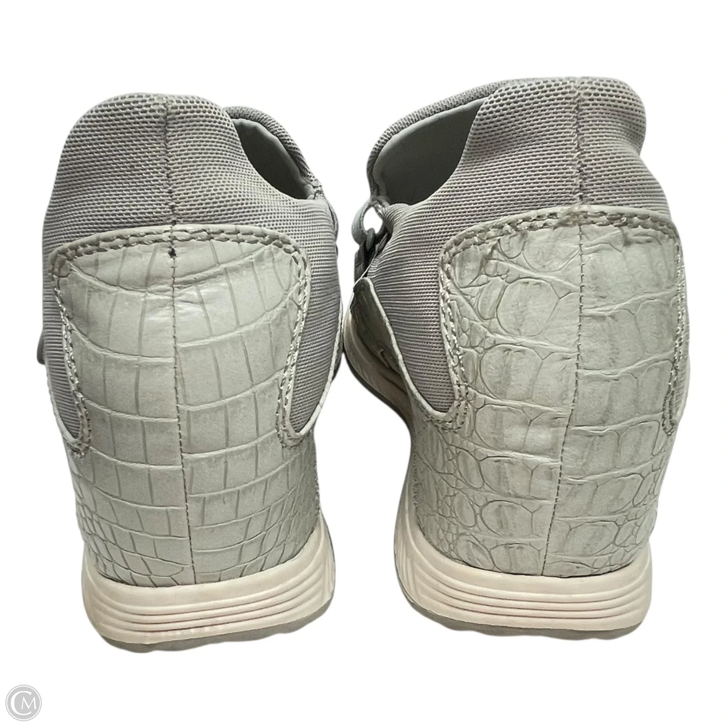 Shoes Sneakers By Bare Traps In Grey, Size: 8.5