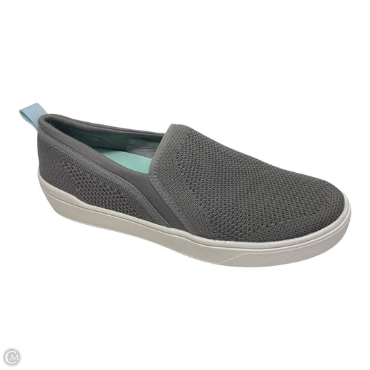 Shoes Sneakers By Dr Scholls In Grey, Size: 8.5