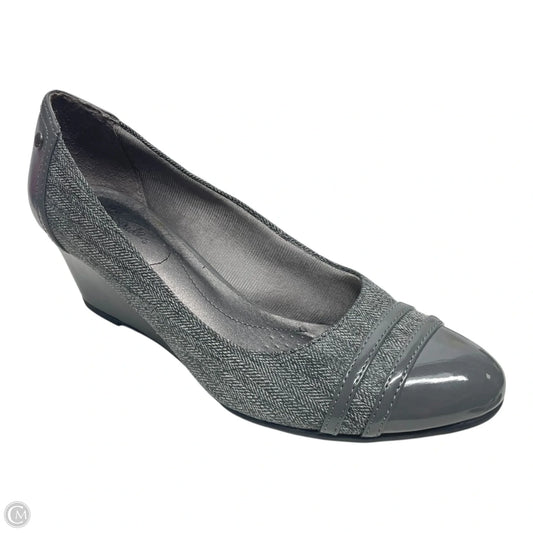 Shoes Heels Wedge By Life Stride In Grey, Size: 8.5