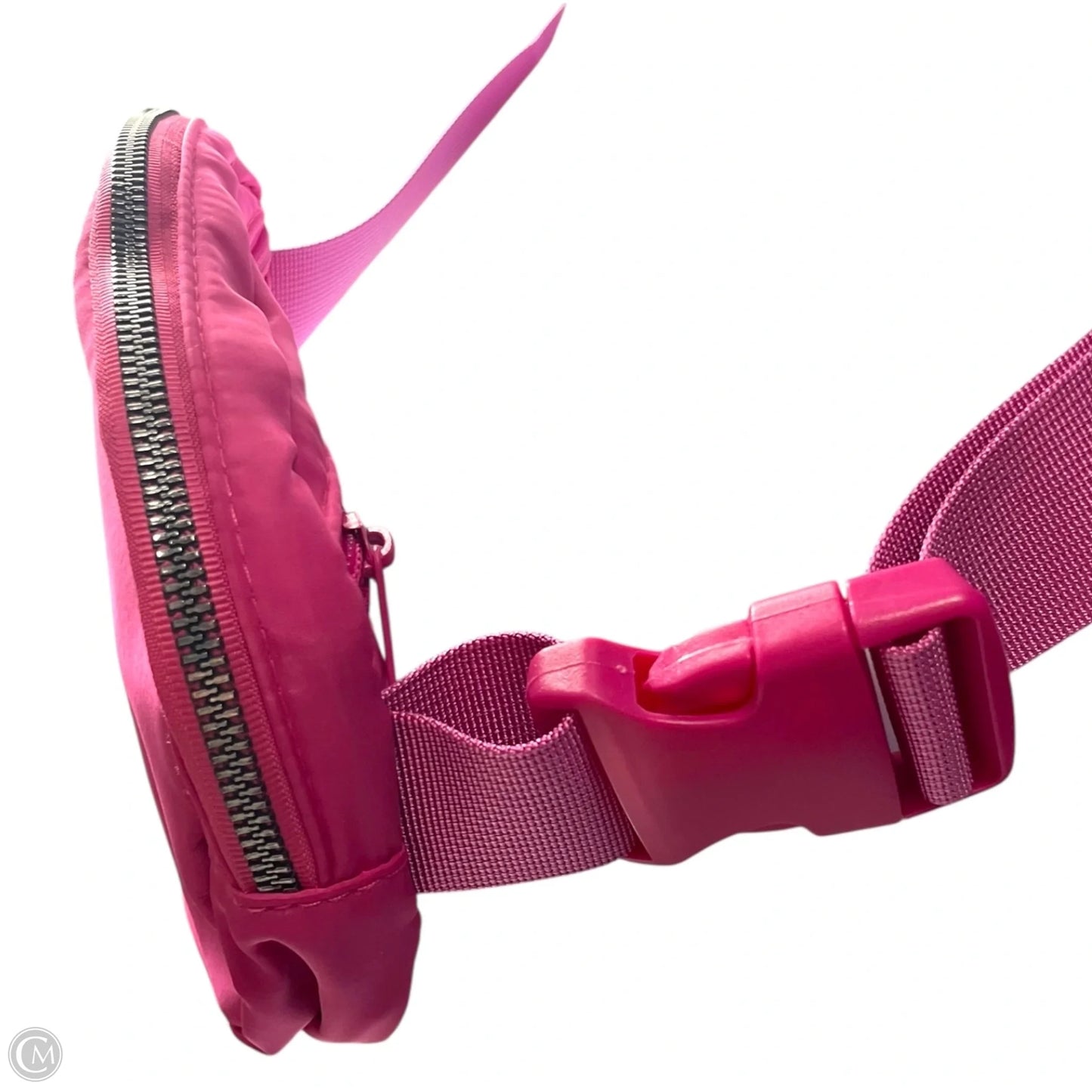 Belt Bag By Clothes Mentor, Size: Medium