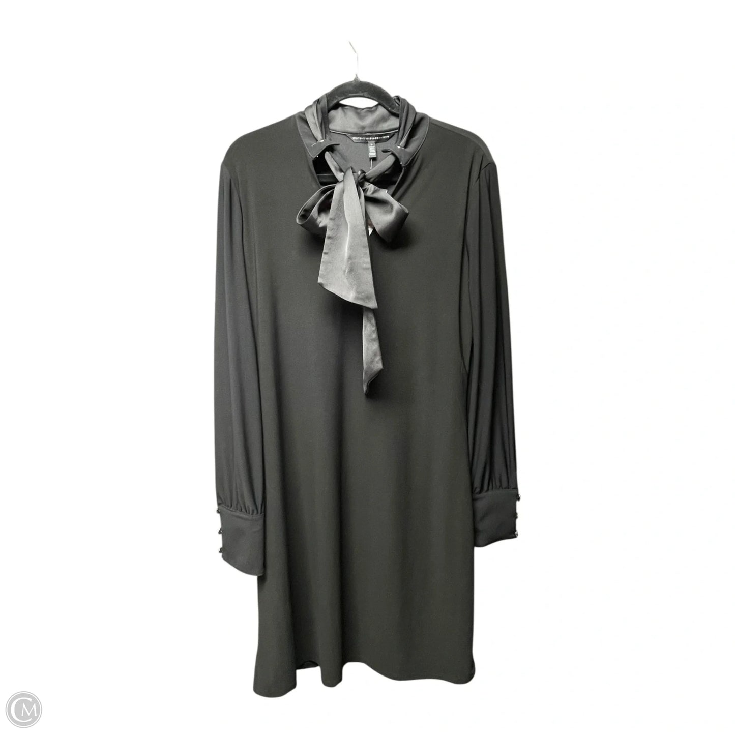 Dress Casual Short By White House Black Market In Black, Size: L