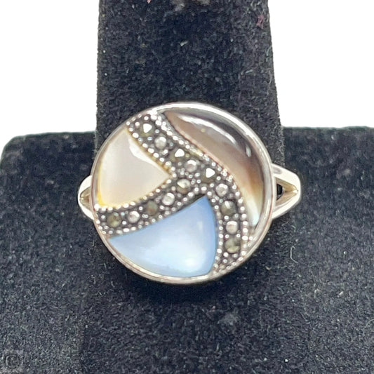 Ring Statement By Clothes Mentor, Size: 6.5