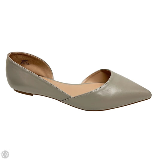 Shoes Flats By Journee In Taupe, Size: 11