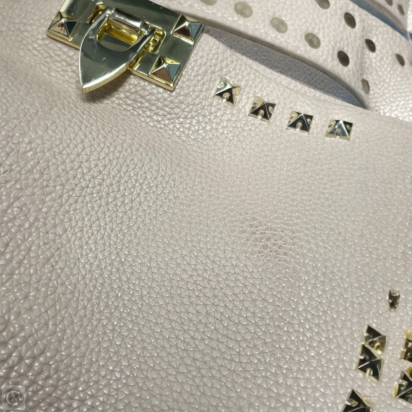 Handbag By Clothes Mentor, Size: Medium