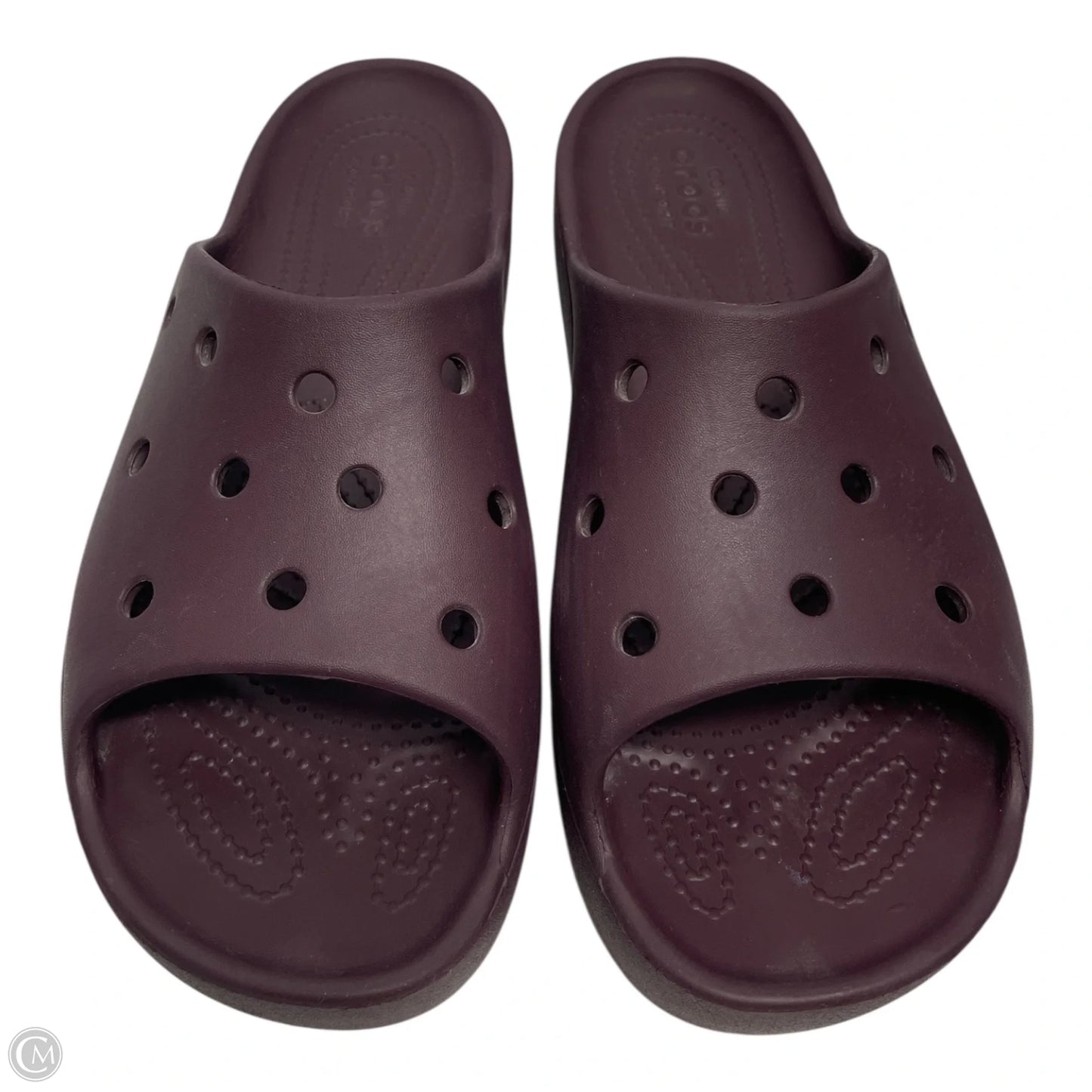 Sandals Flats By Crocs In Maroon, Size: 9