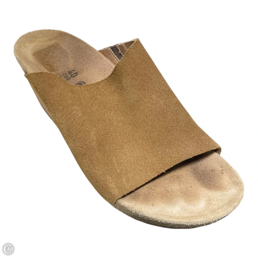 Shoes Heels Wedge By Birkenstock In Tan, Size: 9.5