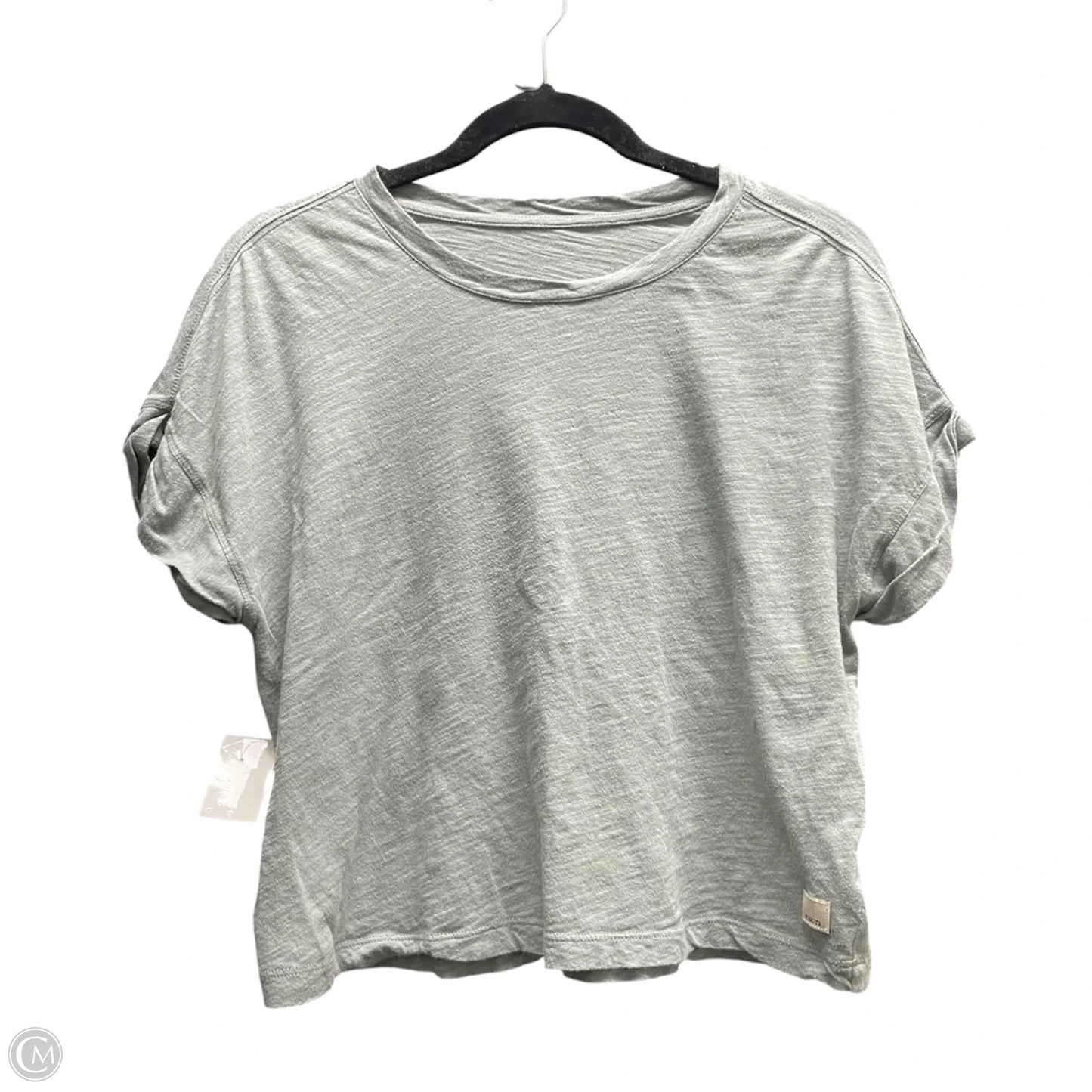 Top Short Sleeve By Vuori In Green, Size: M
