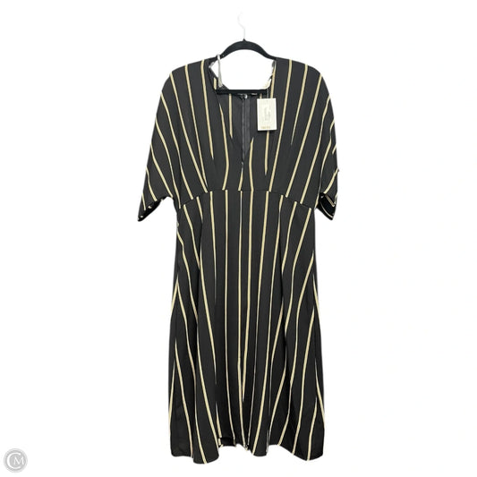 Dress Casual Short By Rustic Blush In Striped Pattern, Size: L