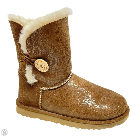 Boots Designer By Ugg In Brown, Size: 6