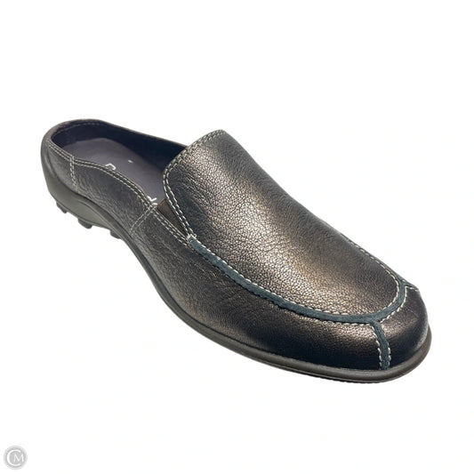 Shoes Flats By Bernardo In Brown, Size: 7.5