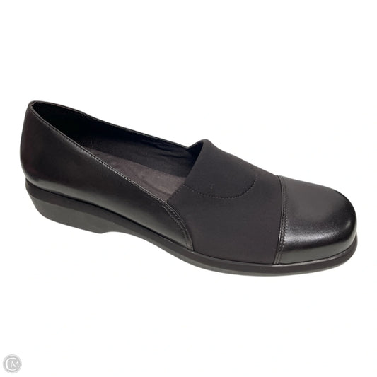 Shoes Flats By WALKING CRADLES In Brown, Size: 11