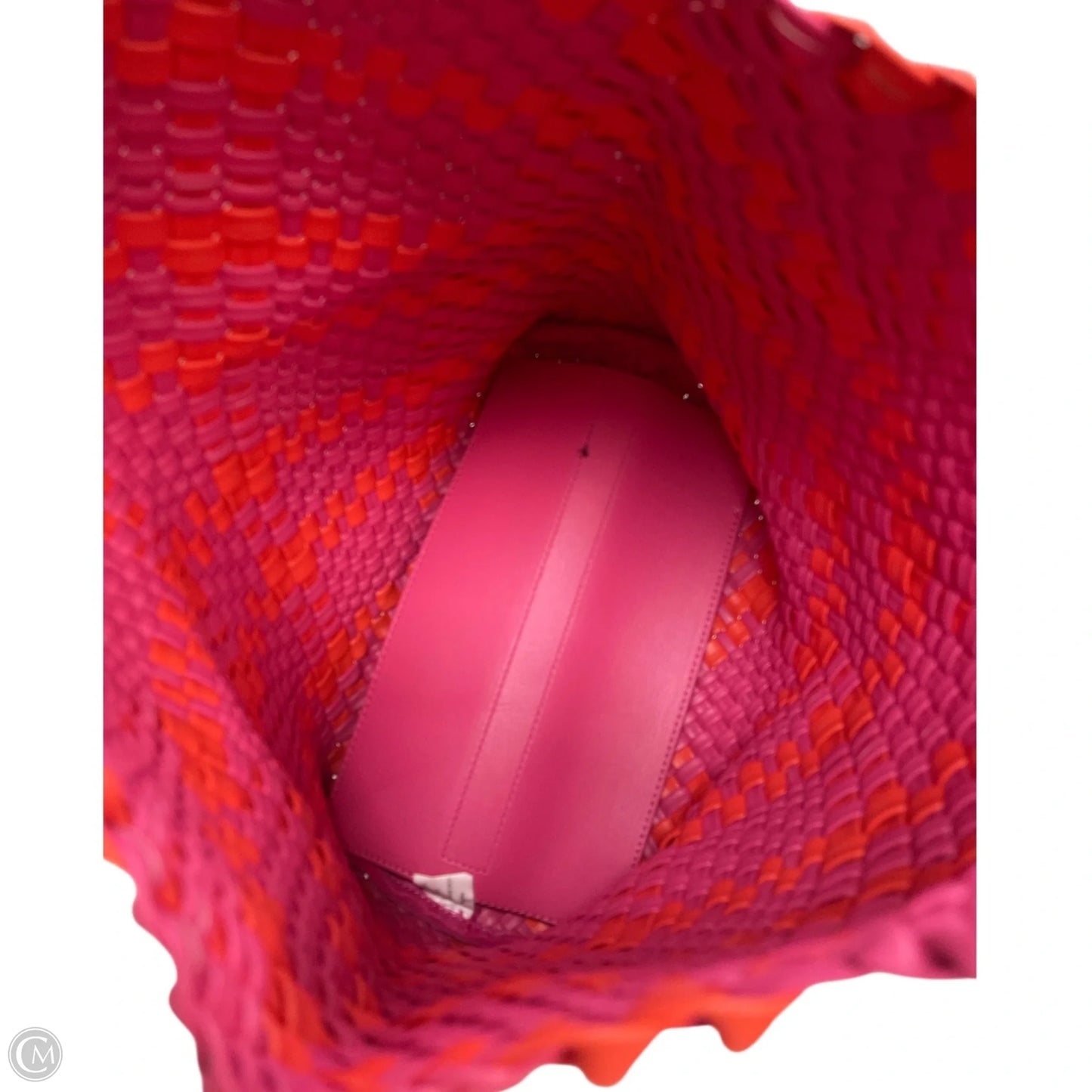 Tote By Clothes Mentor, Size: Medium