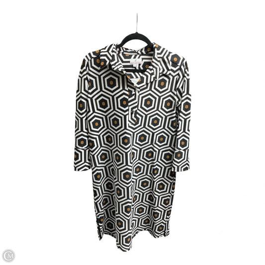 Dress Casual Short By Jude Connally In Geometric Pattern, Size: L