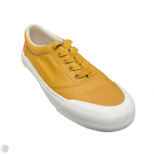 Shoes Sneakers By Toms In Orange, Size: 7