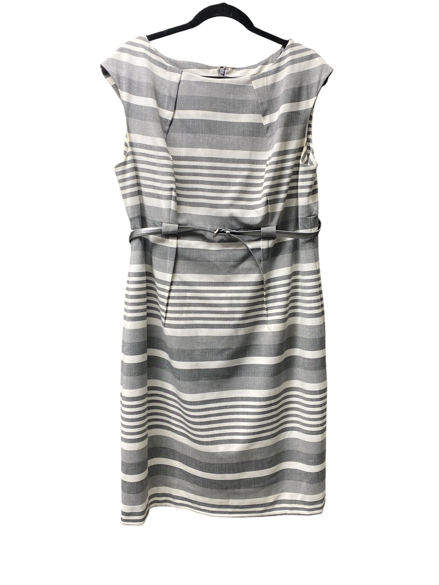 Dress Casual Short By Calvin Klein In Striped Pattern, Size: 14