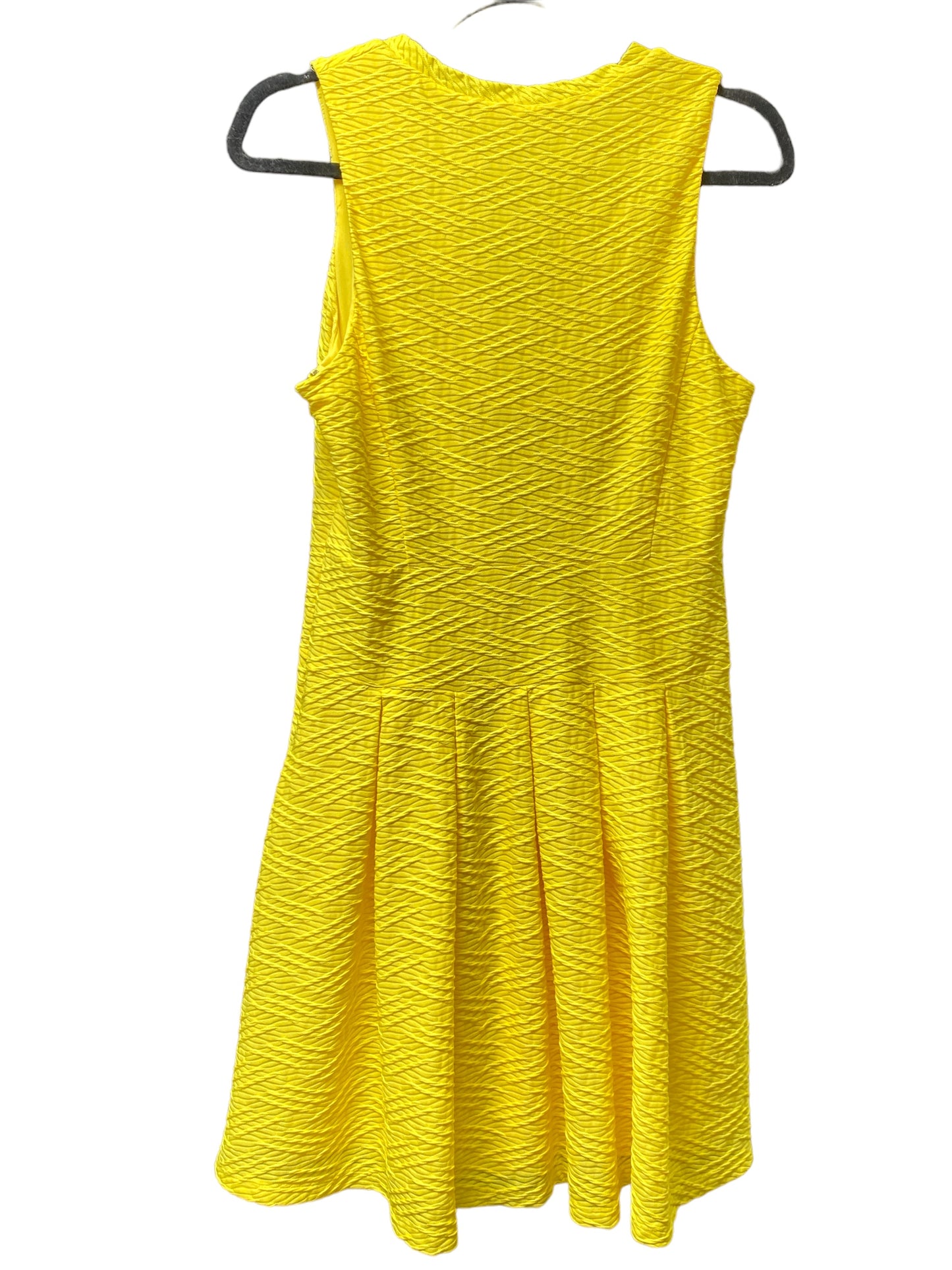 Yellow Dress Casual Short Guess, Size 10