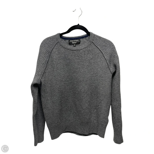 Sweater By Banana Republic In Grey, Size: M