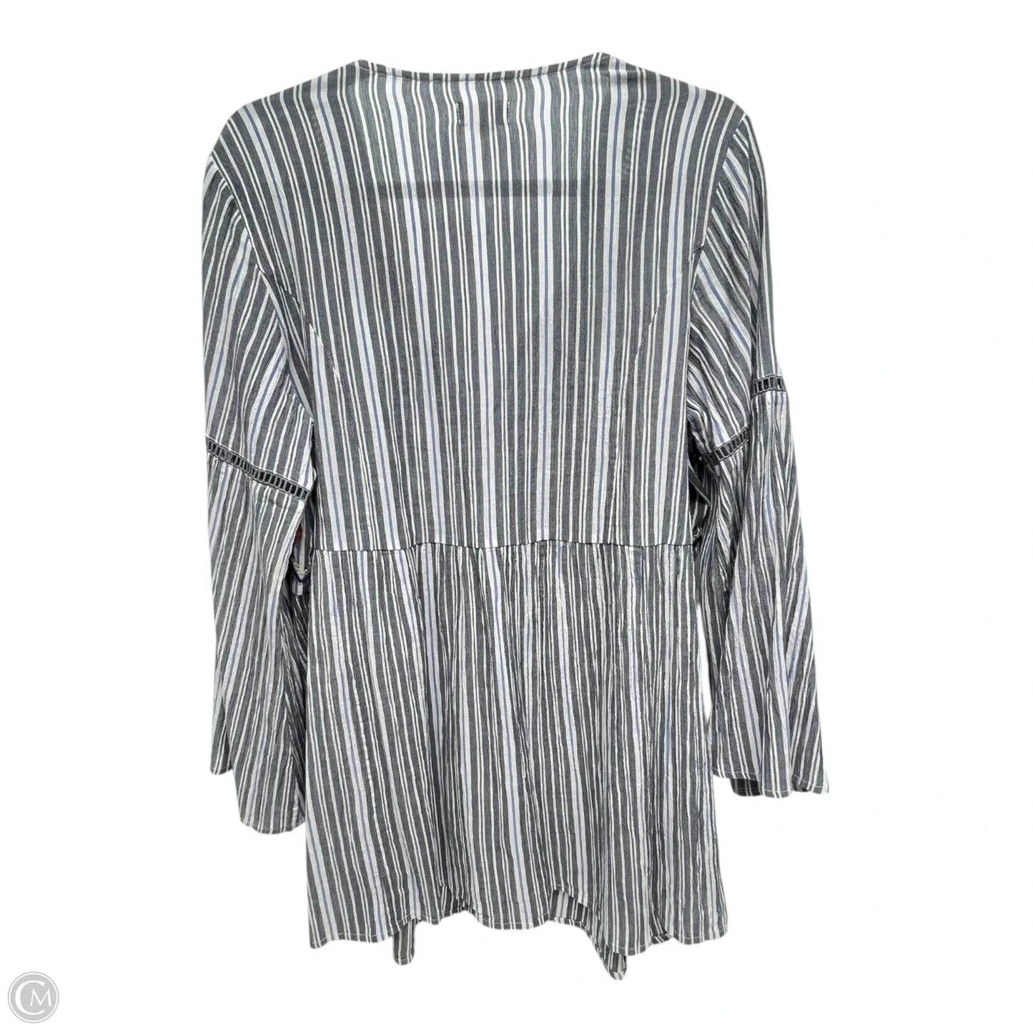 Dress Casual Short By World Market In Grey & White, Size: L