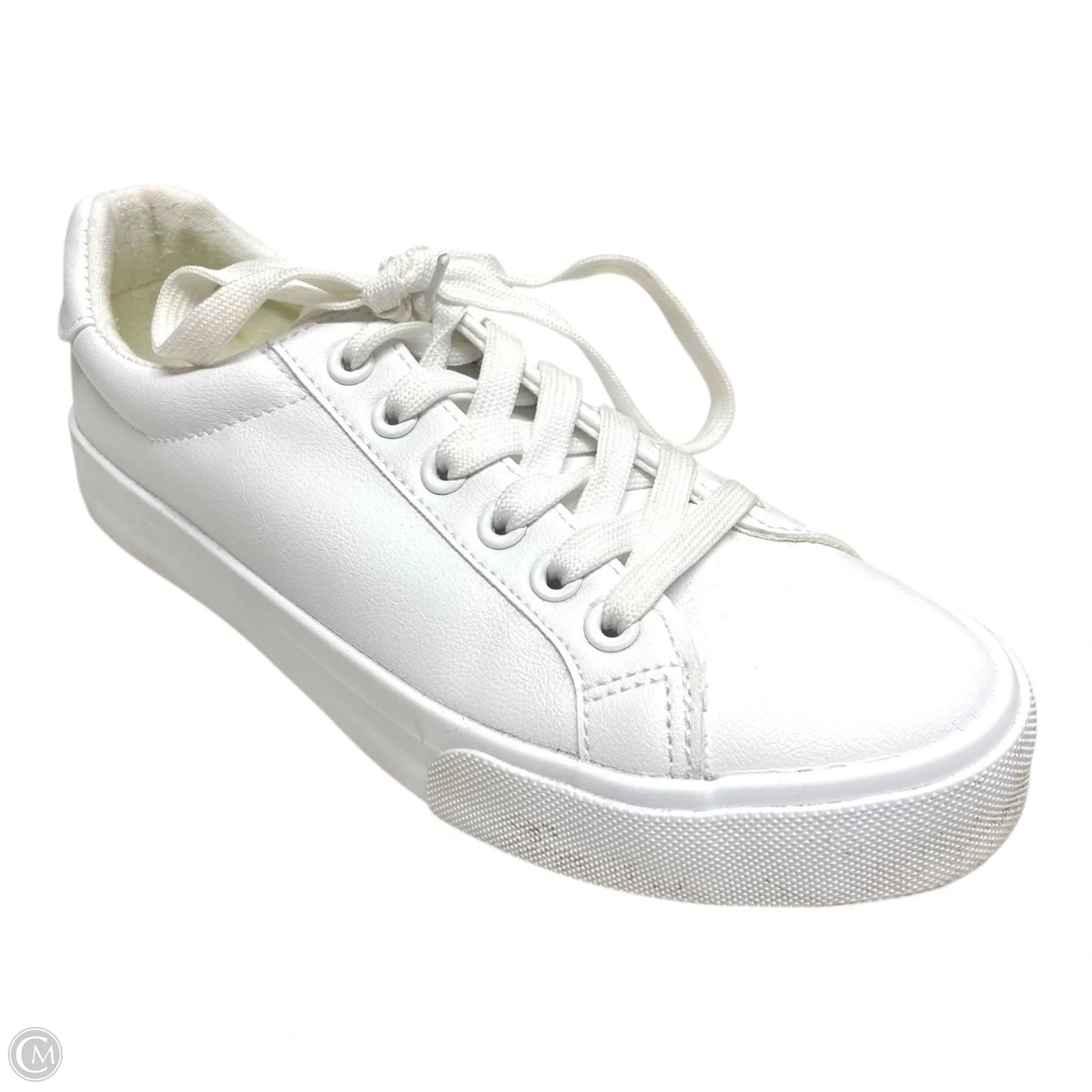 Shoes Sneakers By Clothes Mentor In White, Size: 7