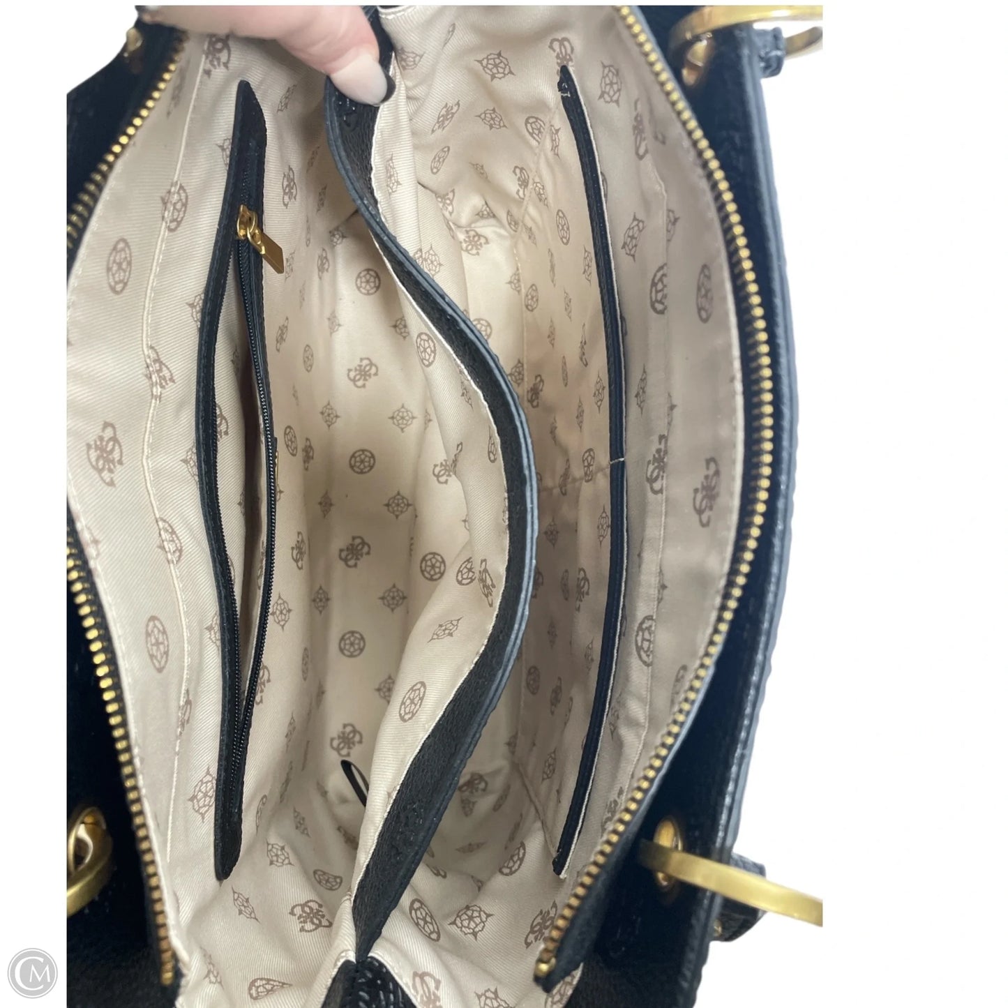 Handbag By Guess, Size: Medium