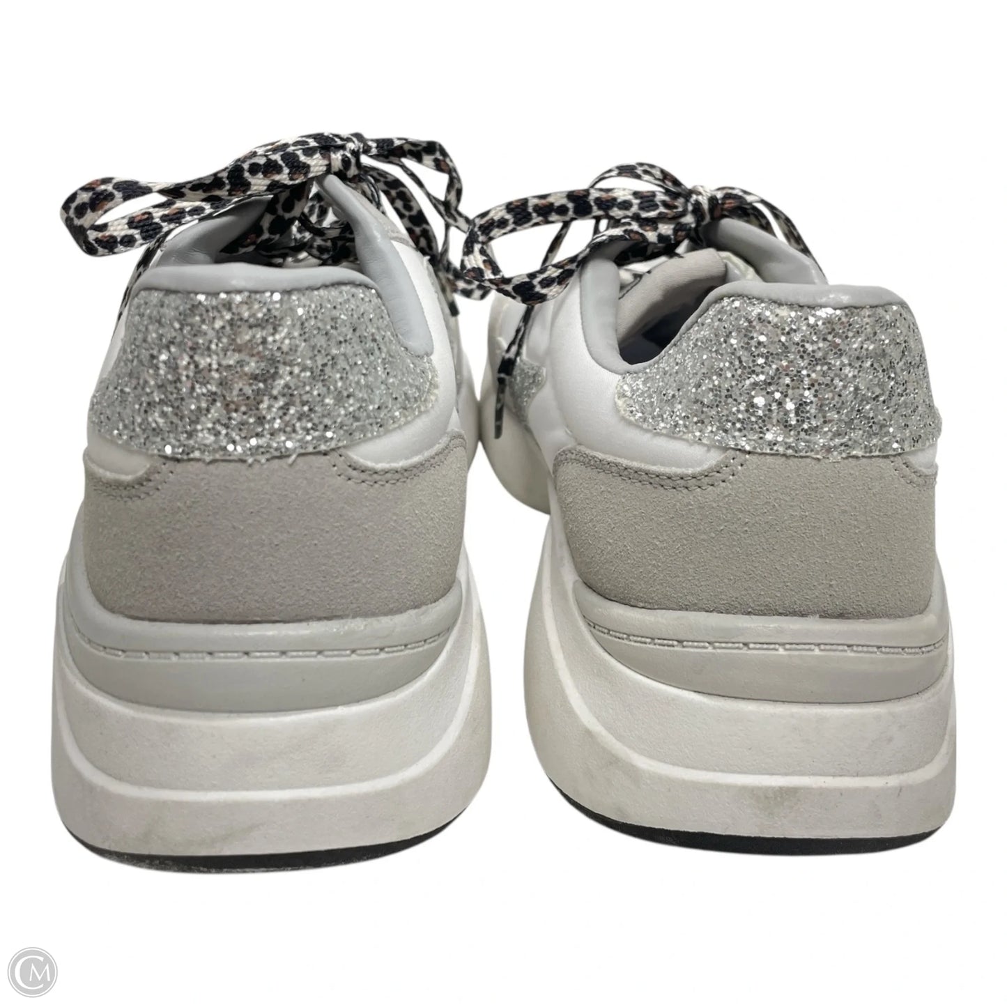 Shoes Sneakers By No Boundaries In White, Size: 10