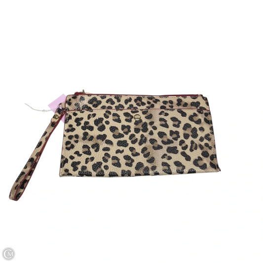 Wristlet By Clothes Mentor, Size: Medium