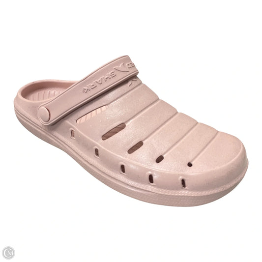 Shoes Flats By RUGGED SHARK - In Pink, Size: 10